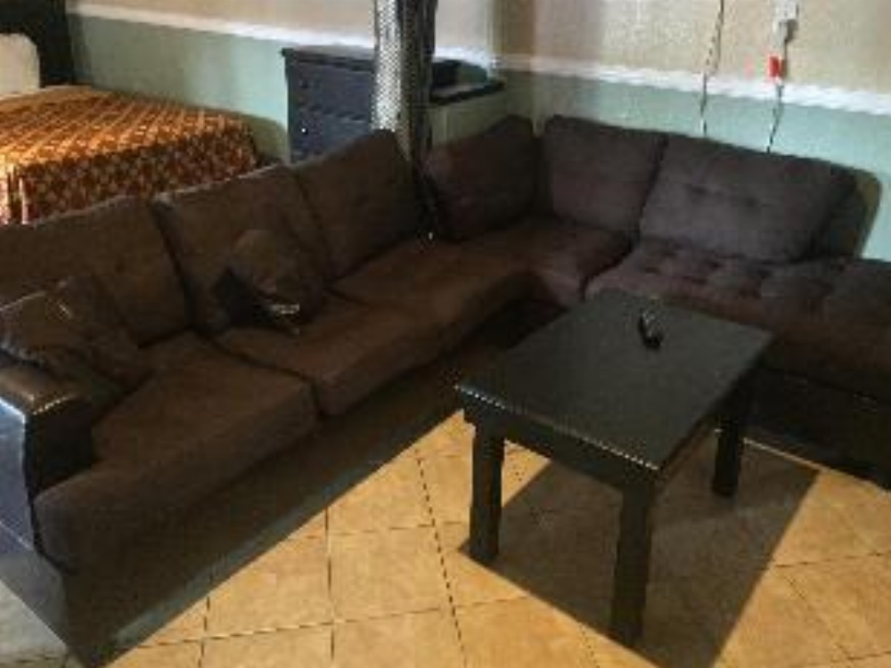Paradise Inn & Suites Image 11