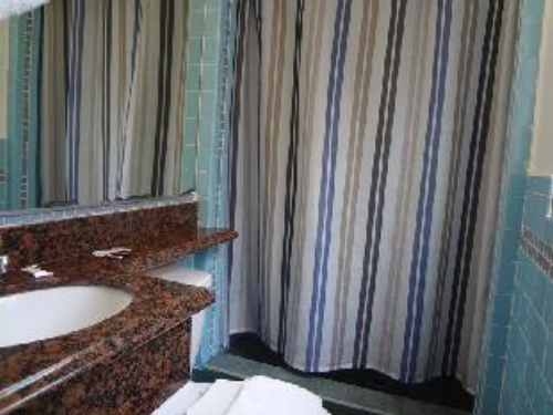 Paradise Inn & Suites image 13