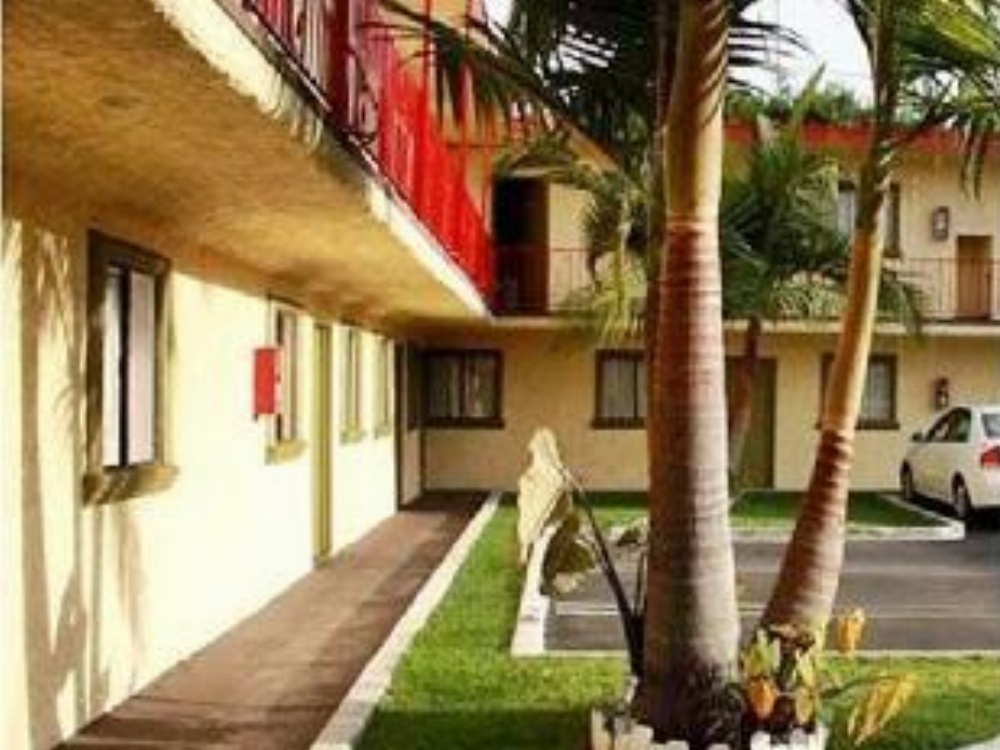 Paradise Inn & Suites Image 19